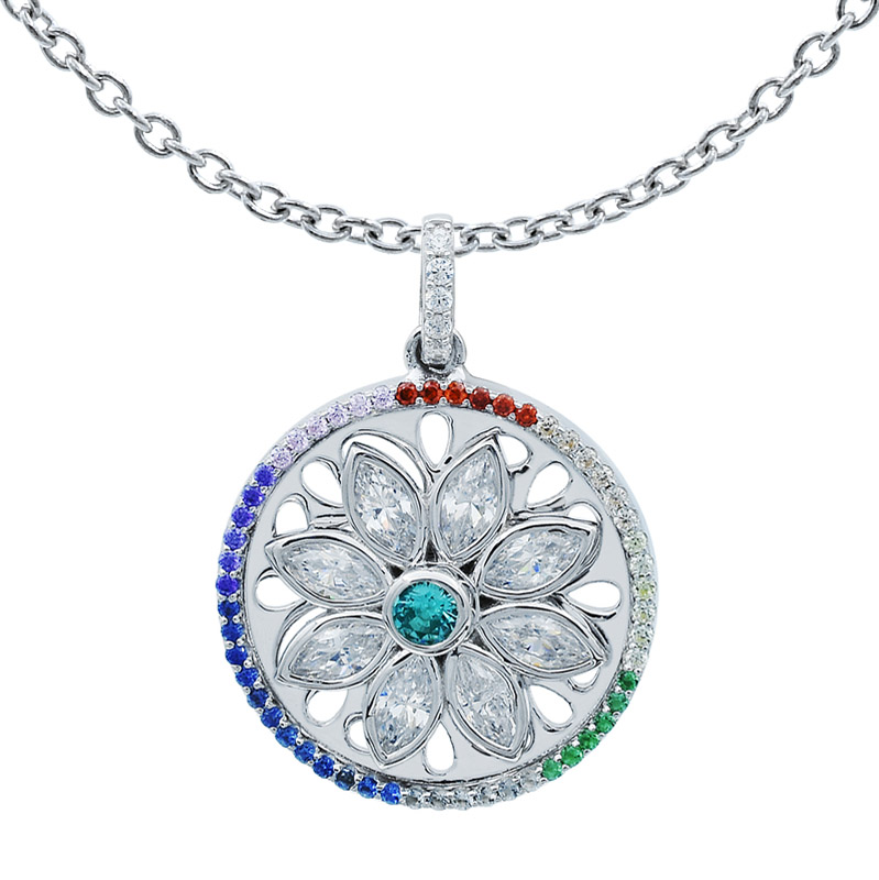 winsome spinning pendant for ladies