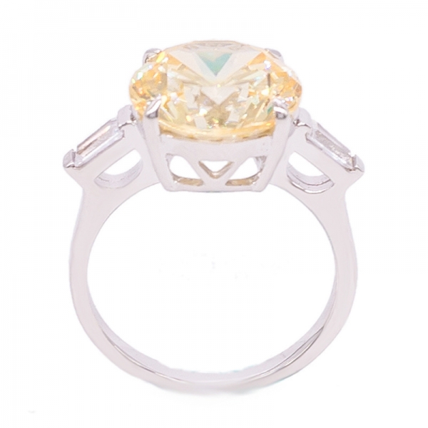 anillo de compromiso de plata clásico con piedras redondas de color amarillo diamante 