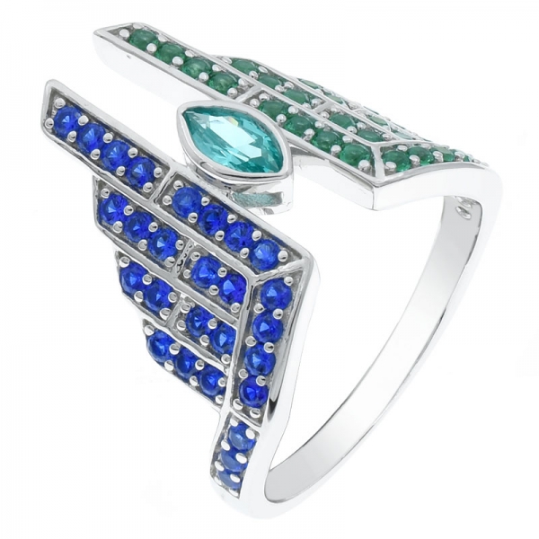 Precioso anillo exclusivo en plata 925 para mujer. 