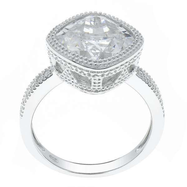 China 925 plata esterlina cojín shpae cz blanco anillo de la joyería 