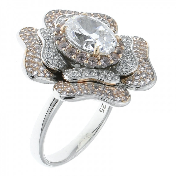 Maravilloso anillo de bisutería artesanal de plata 925. 