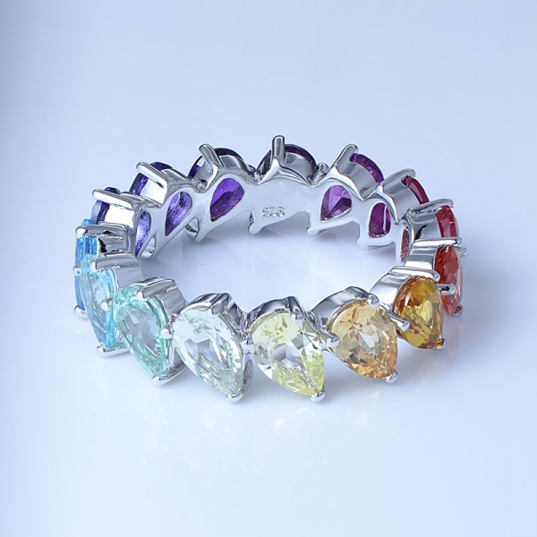 anillo de eternidad de zafiro sintético cortado con rodio sobre plata esterlina arcoiris eternidad 