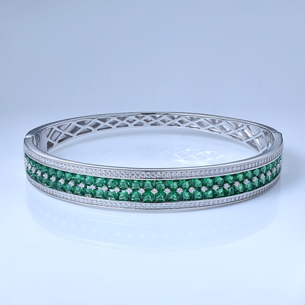 cuadrado simula rodio verde esmeralda sobre brazalete lindo de plata esterlina 