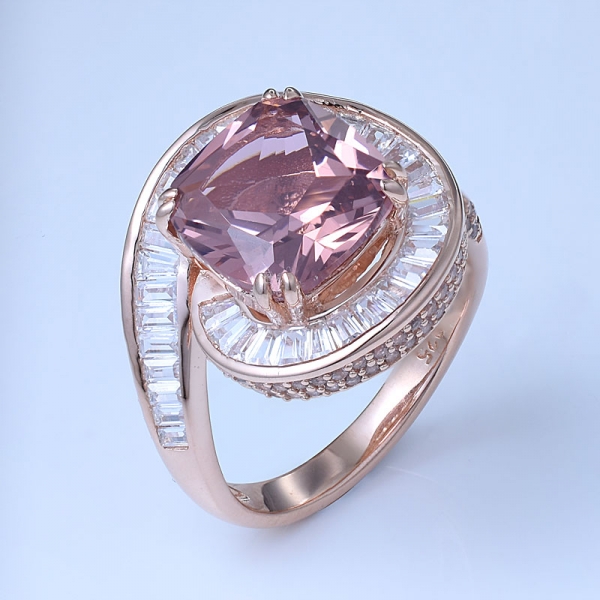 simulante de morganita de oro rosa de 18 k sobre anillos de remolino de plata esterlina 