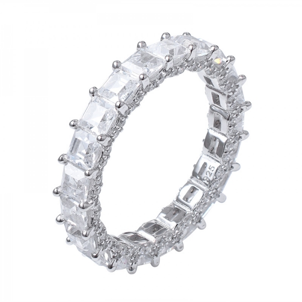 anillo de eternidad con zafiro sintético y rodio sobre plata de ley de corte cuadrado 