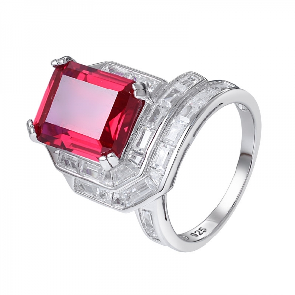 anillo de plata de ley con rodio de talla esmeralda y corindón rubí 