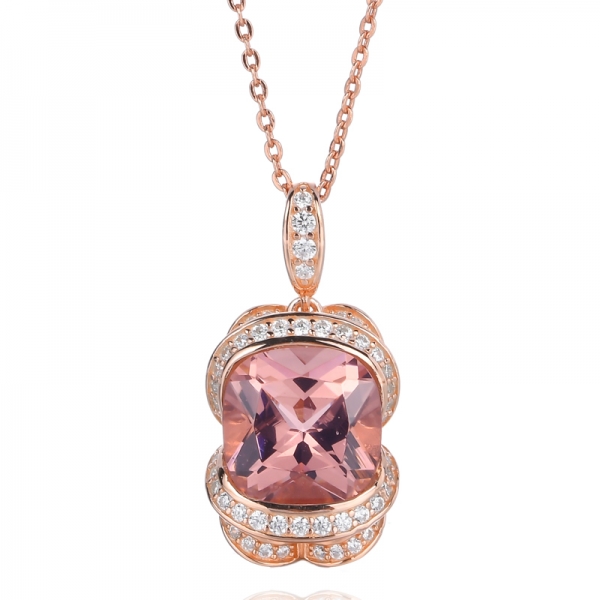 Creado Cojín de 10,0 mm con piedras preciosas de morganita rosa y diamantes redondos para damas
 