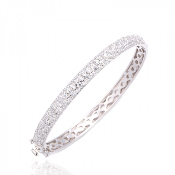 Brazalete redondo de plata con baño de rodio y circonita cúbica blanca de corindón de rubí redondo 