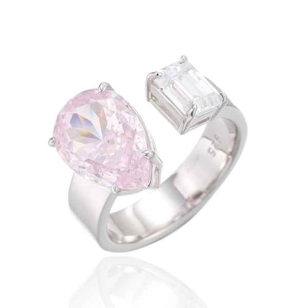 Anillo abierto de plata rodiada con circonita cúbica blanca rosa y esmeralda con diamantes en forma de pera 