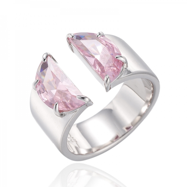 Anillo abierto de plata rodiada con circonita cúbica rosa y diamante en forma de media luna 