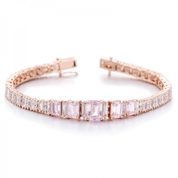 Pulsera de plata con circonita cúbica blanca baguette y diamantes de talla esmeralda en color rosa y chapado en oro rosa 