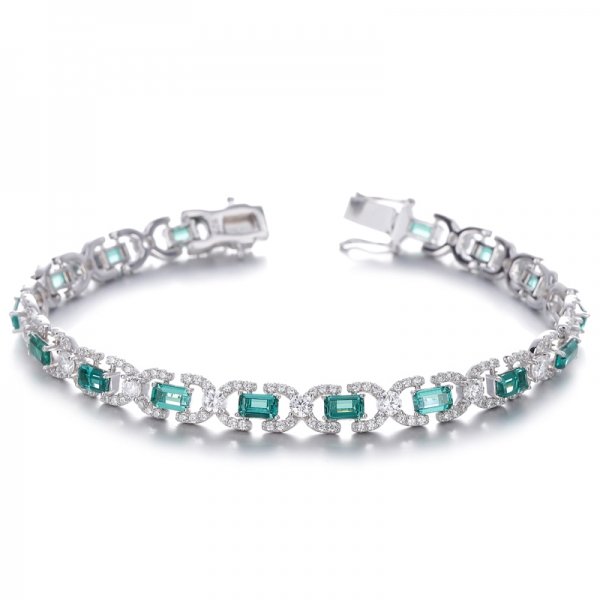 Pulsera de plata rodiada con circonita cúbica de color G y diamante redondo de talla esmeralda
     