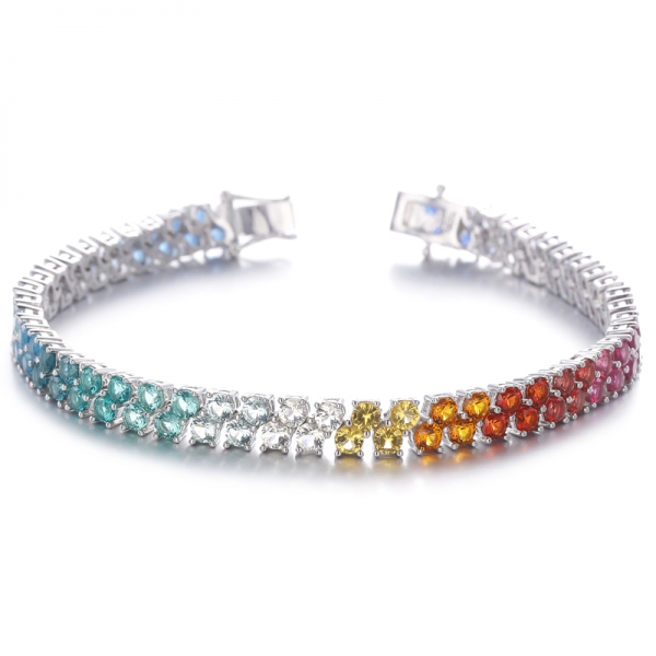 
     Pulsera redonda de plata rodiada con circonita cúbica de color arcoíris
     