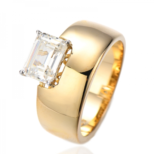 Anillo de plata nano con aguamarina clara esmeralda y baño de dos tonos 