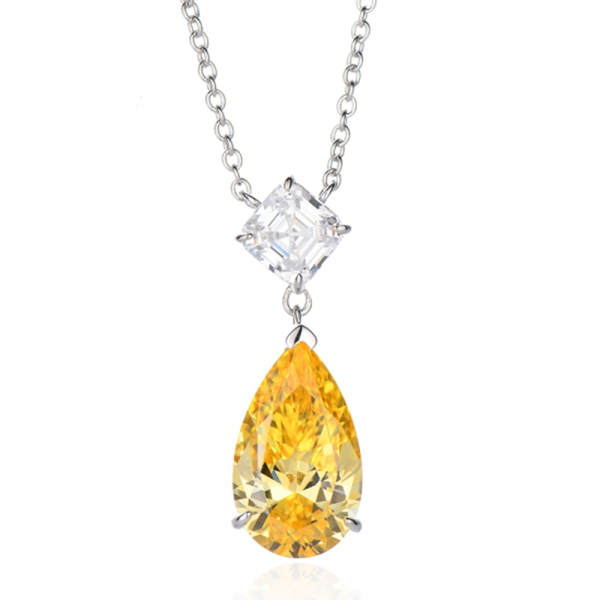Collar de plata rodiada con circonitas cúbicas amarillas y blancas Asscher y diamantes en forma de pera 