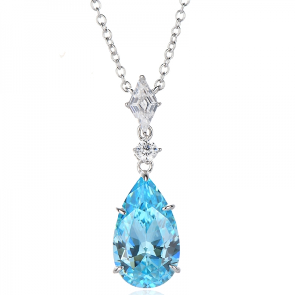 Collar de aguamarina nano en forma de pera y circonita cúbica blanca en forma de rombo con rodio y plata 