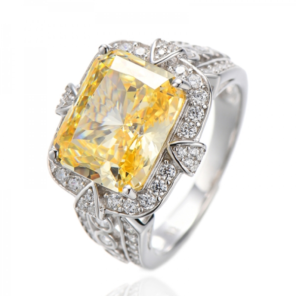 Anillo de plata rodiada con tanzanita de talla esmeralda y circonita cúbica blanca redonda 