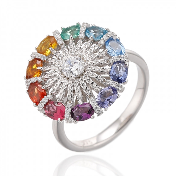 Anillo de plata rodiada con ópalo de forma redonda y ovalada 